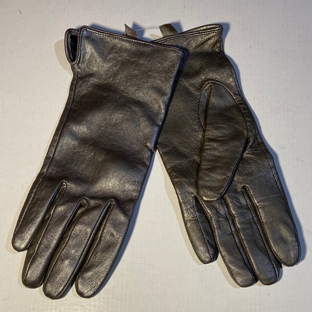 Danier Leather Gloves - Gunmetal Silver Sz Small Women’s NWOT